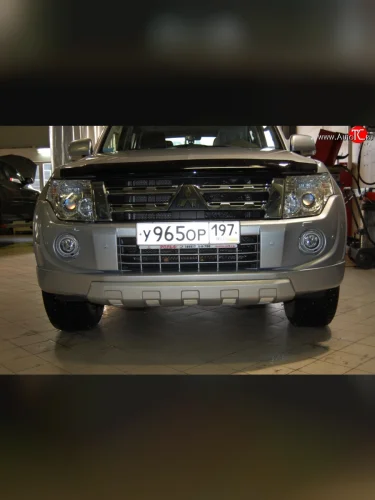 Накладка на передний бампер Sport v2 Mitsubishi Pajero 4 V80 3 дв. 1-ый рестайлинг (2011-2014)