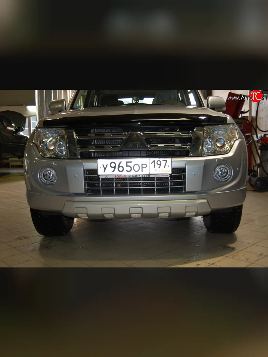 Накладка на передний бампер Sport v2 Mitsubishi Pajero 4 V80 3 дв. 1-ый рестайлинг (2011-2014) (Неокрашенная)  в Перми Пермском крае
