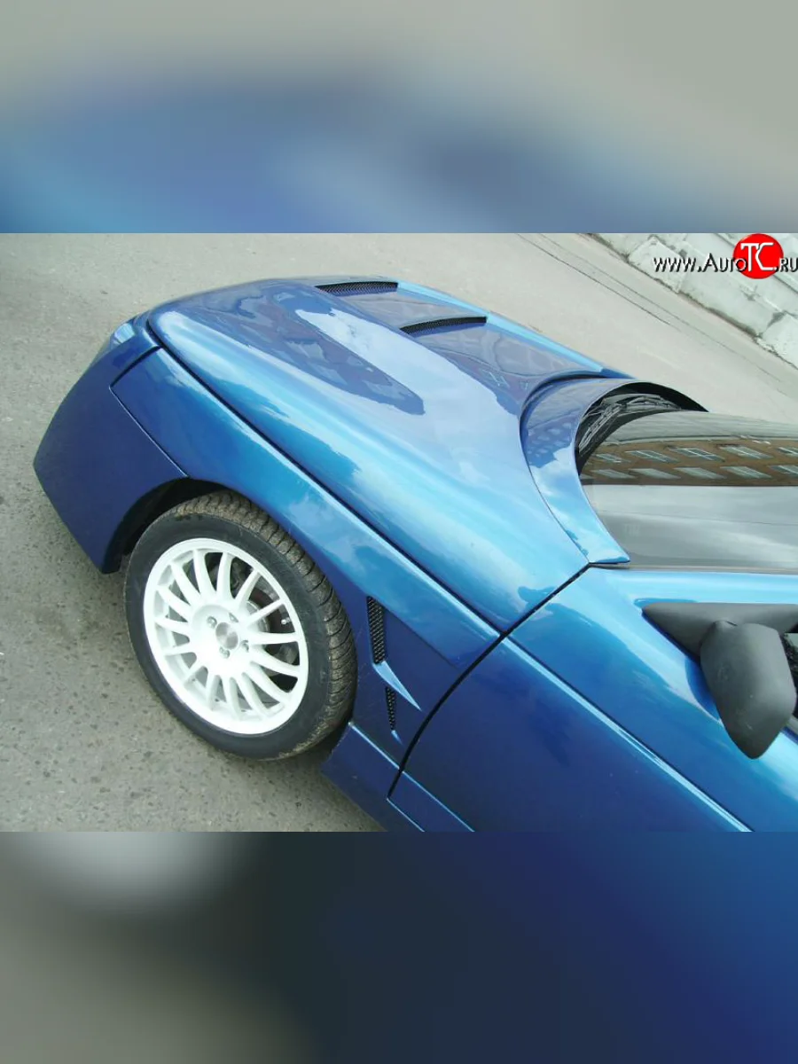 Пластиковые крылья с жабрами Термит Лада ВАЗ 2110 седан (1995-2007) (Неокрашенные)  в Самаре Самарской области