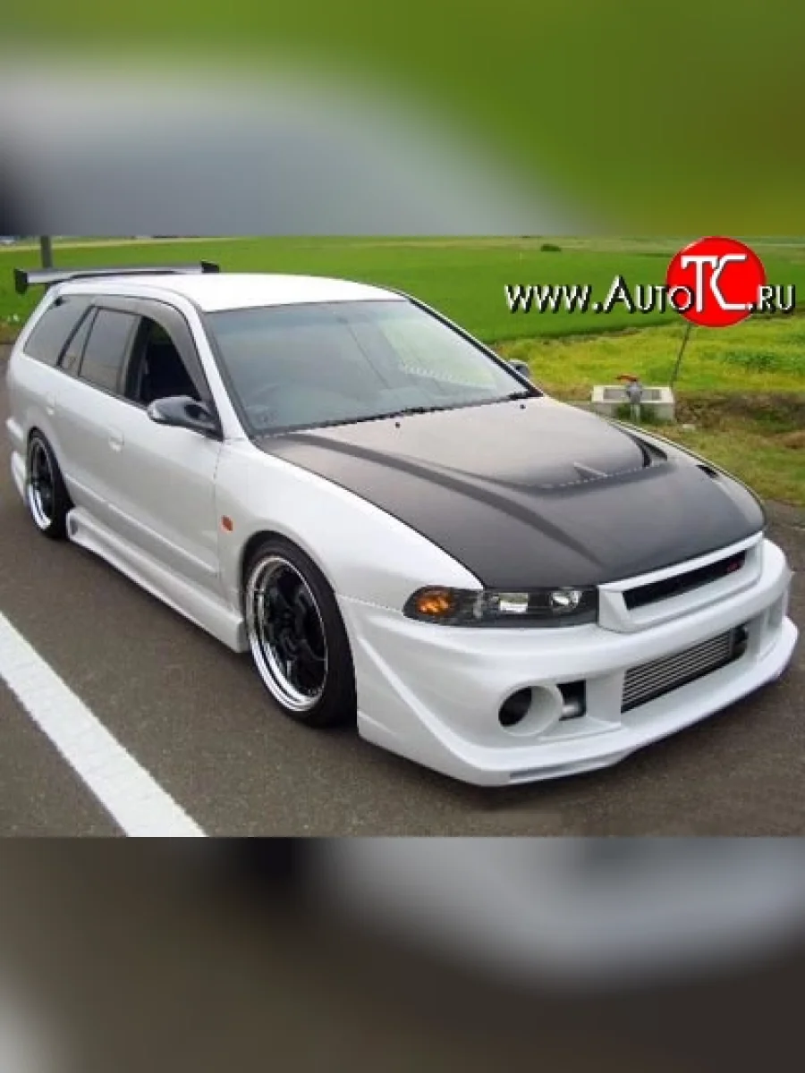 Решётка радиатора Dolphin Mitsubishi Galant 8  дорестайлинг седан (1996-1998) (Неокрашенная)  в Перми Пермском крае