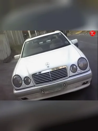 Накладка переднего бампера LORINZER Style Mercedes-Benz E-Class W210 дорестайлинг универсал (1996-1999)