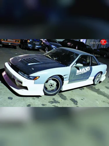 Пластиковый капот D-Max Nissan Silvia S13 (1988-1994)
