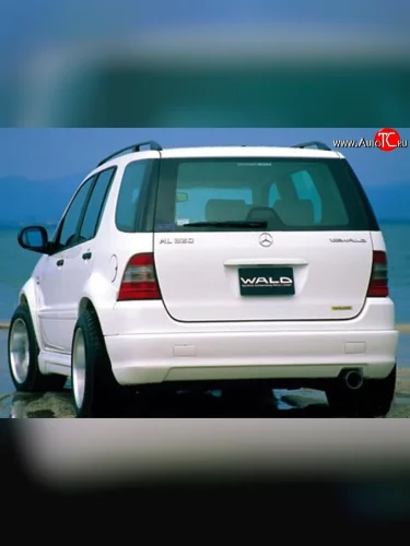 Накладка Executive Line Wald на задний бампер Mercedes-Benz ML class W163 дорестайлинг (1997-2001)
