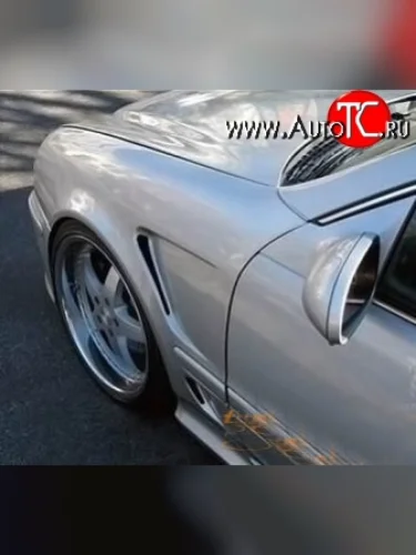 Комплект облегчённых пластиковых передних крыльев Prior Design Mercedes-Benz CLK class W208 (1997-2002)