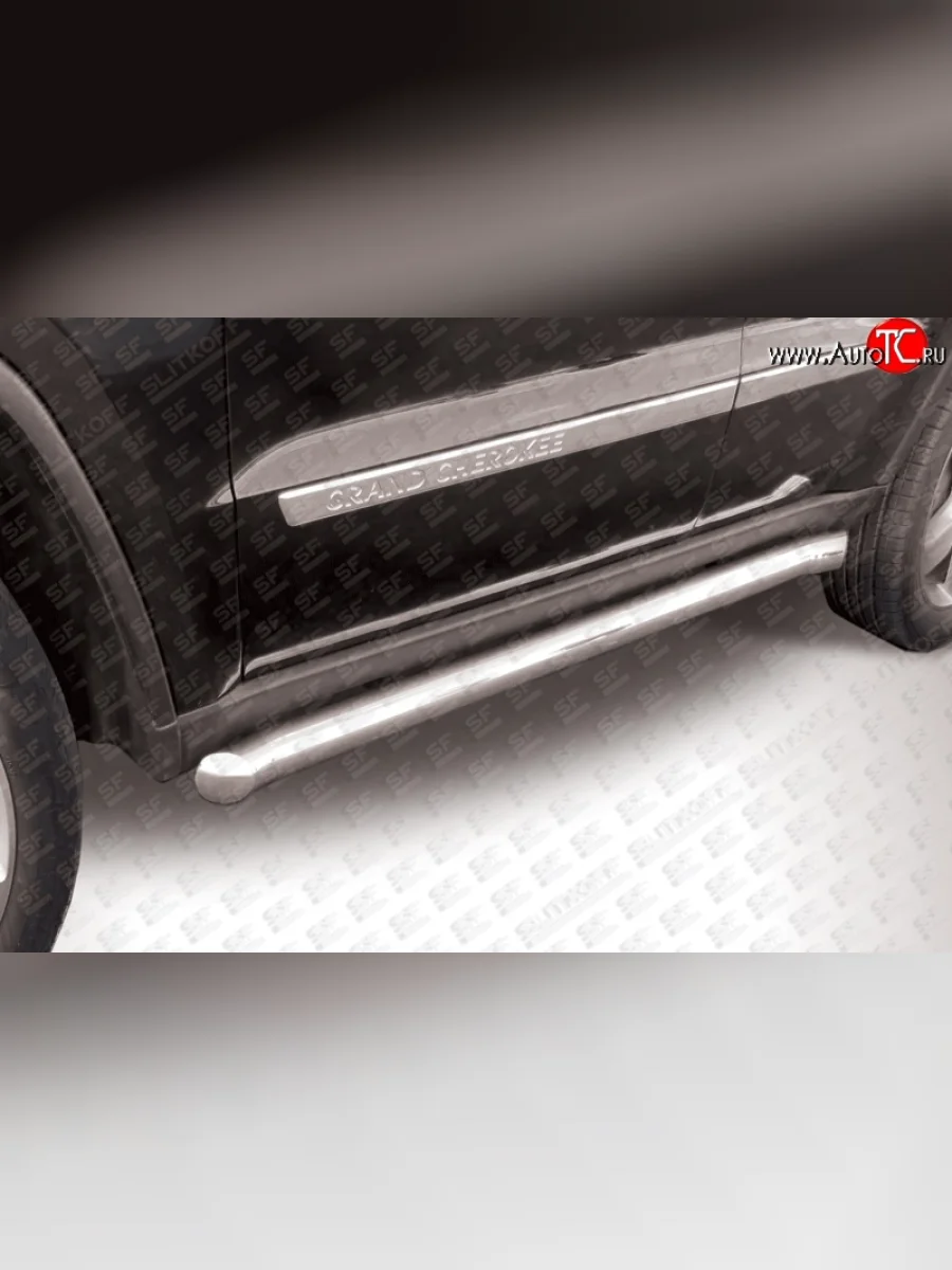 Защита порогов из круглой трубы диаметром 57 мм с загнутыми краями Slitkoff Jeep Grand Cherokee WK2 дорестайлинг (2010-2013) (Нержавейка, Полированная)  с доставкой в г. Керчь