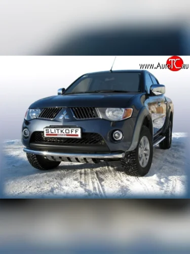 Одинарная защита переднего бампера из трубы диаметром 57 мм с защитой картера Slitkoff (Нержавейка) Mitsubishi L200 4  дорестайлинг (2006-2014)