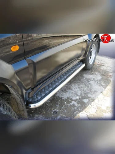 Широкая защита порогов из трубы диаметром 42 мм Slitkoff Suzuki Jimny  JB23/JB43 (1998-2001) дорестайлинг