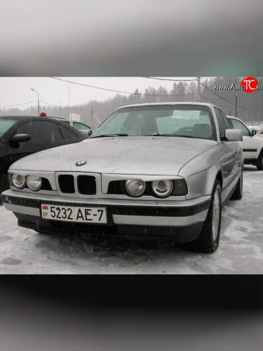 Реснички Uniq BMW 5 серия E34 седан дорестайлинг (1988-1994)