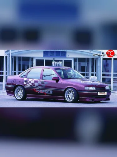 Накладка переднего бампера Rieger Opel Vectra A седан рестайлинг (1992-1995)