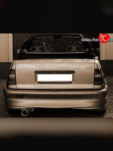 Задний бампер SportSide Opel Kadett 6 E хэтчбэк 5 дв. (1984-1991)