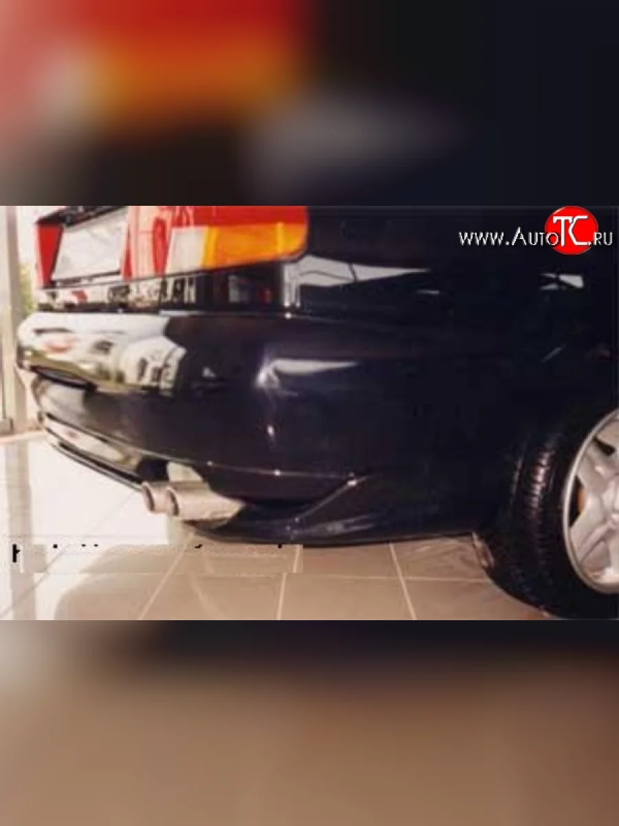 Накладка заднего бампера Racing Mitsubishi Carisma (1999-2004)  в Керчи Республика Крым