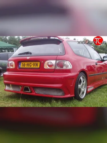 Задний бампер Sport Honda Civic EG седан (1992-1995)
