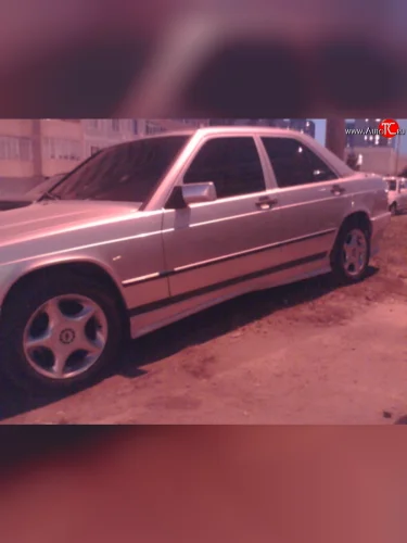 Пороги накладки Rieger Mercedes-Benz C-Class W201 (190) седан (1982-1992)