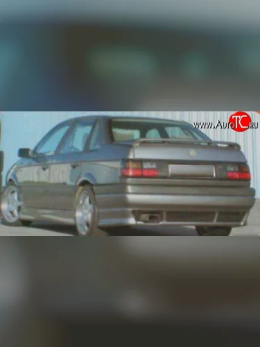 Накладка заднего бампера Rieger Volkswagen Passat B3 седан (1988-1993)