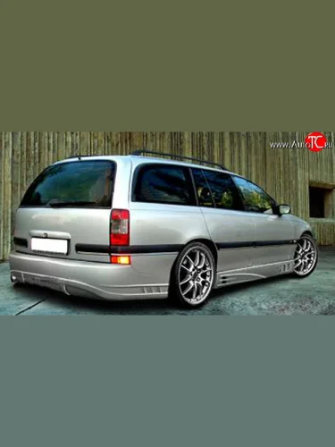 Задний бампер Rieger универсал Opel Omega B универсал (1994-2004)