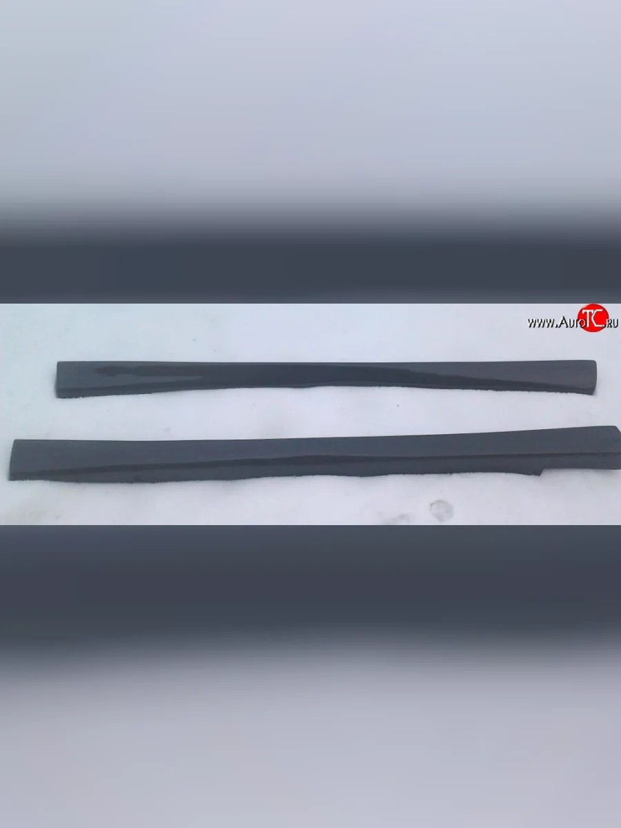 Пороги накладки Rieger v2 Audi 80 B3 седан (1986-1991)  с доставкой в г. Керчь