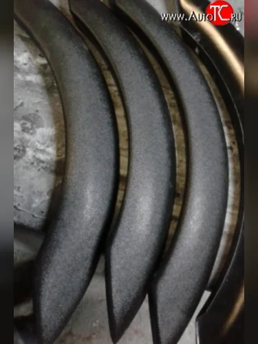 Накладки на колёсные арки Sport (Поверхность: шагрень) Volkswagen Passat B3 седан (1988-1993)