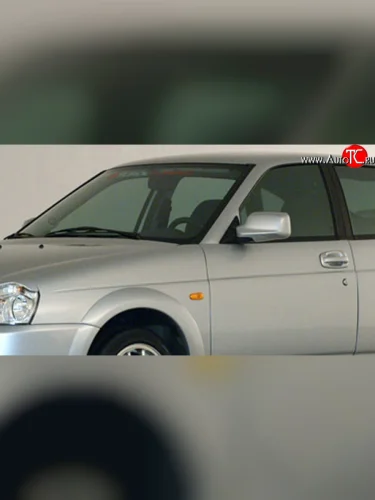 Комплект накладок на зеркала Ринг Лада ВАЗ Приора 2171 универсал дорестайлинг  (2008-2014)