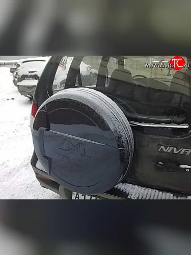Чехол запасного колеса Атака Chevrolet Niva 2123 дорестайлинг (2002-2008)