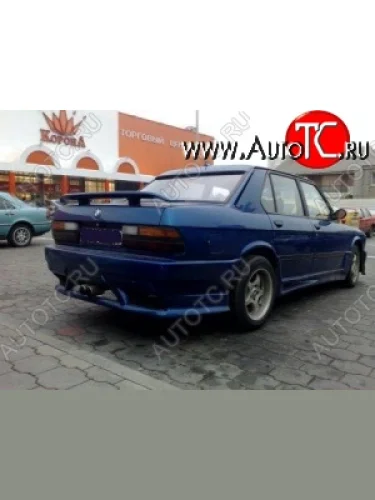 Задний бампер Jaguar BMW 5 серия E28 седан (1981-1988)