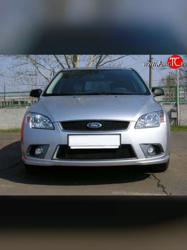 Передний бампер YTG Ford Focus 2 хэтчбэк 3 дв. дорестайлинг (2004-2007)