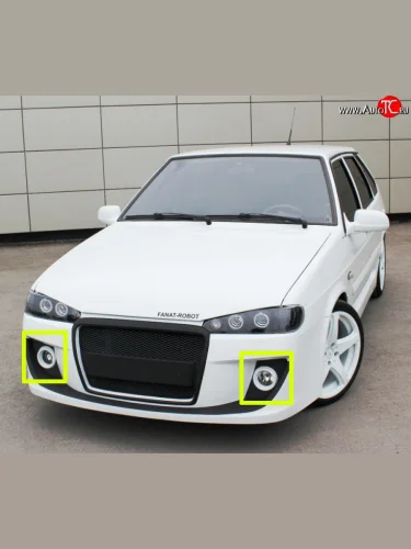 Вставки в передний бампер Фанат-Робот под ПТФ Лада ВАЗ 2113 - 2115