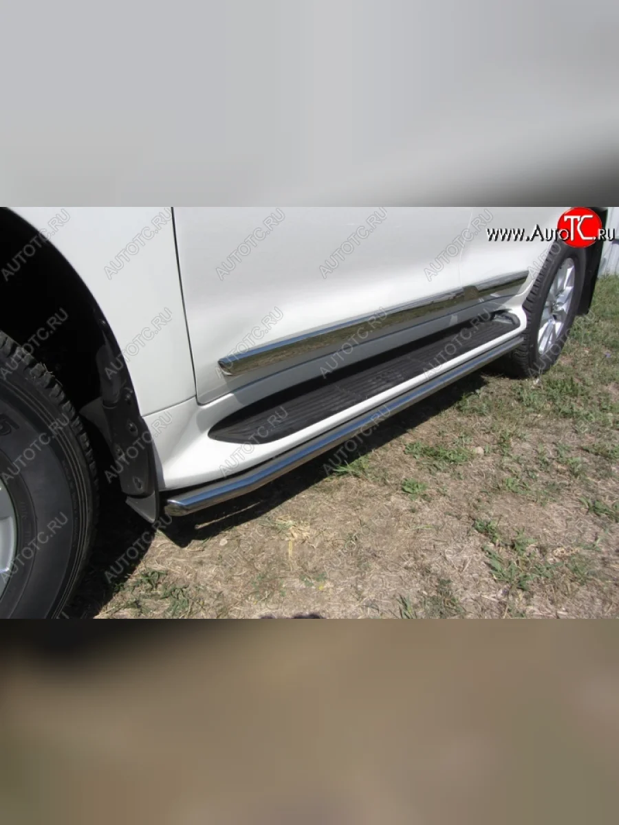 Защита штатных порогов из трубы диаметром 42 мм Slitkoff Toyota Land Cruiser 200 2-ой рестайлинг (2015-2021) (Цвет: нержавеющая полированная сталь)  в Самаре Самарской области