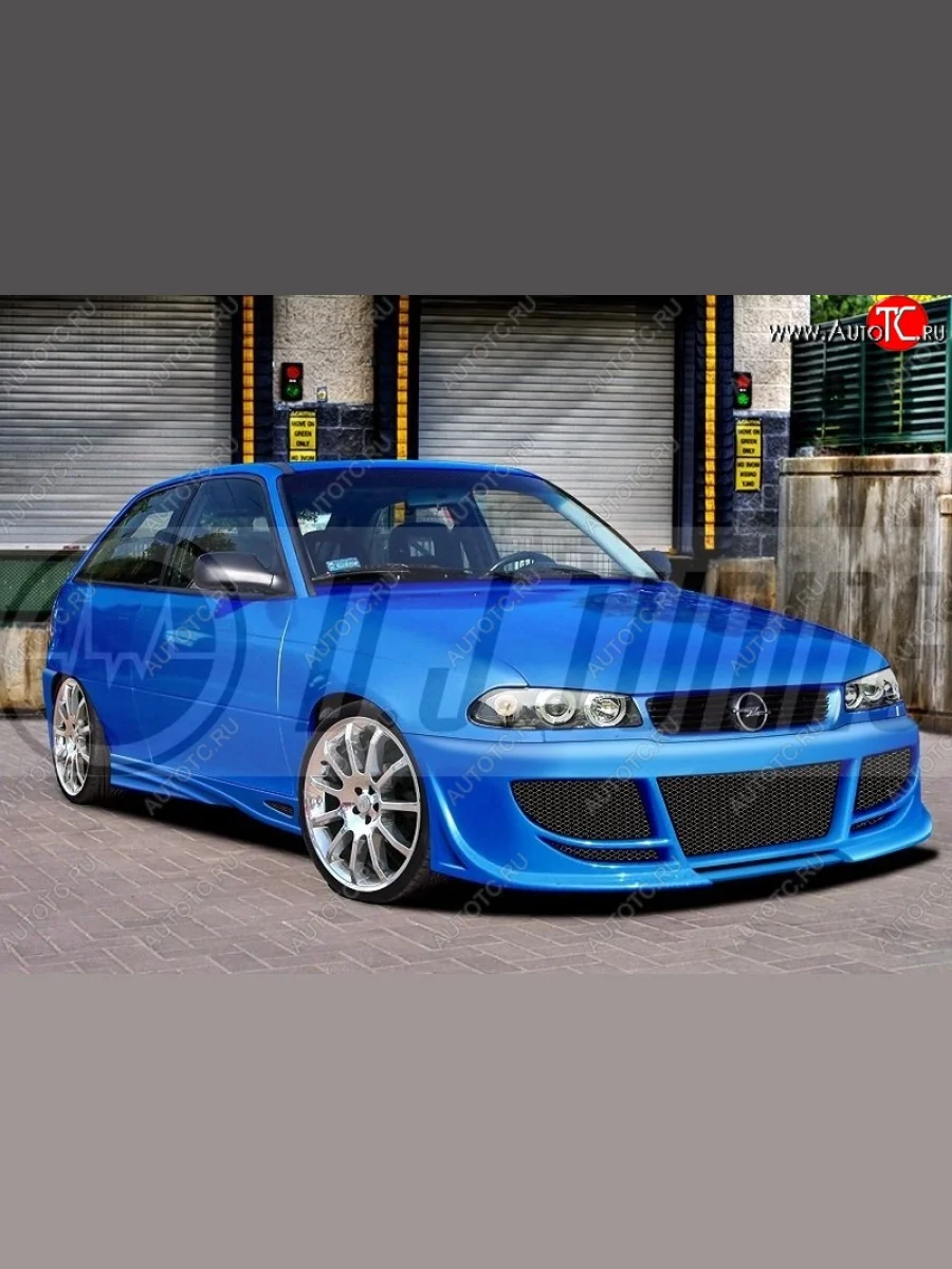 Передний бампер D.J. Opel Astra F седан рестайлинг (1994-1998)  в Воронеже Воронежской области