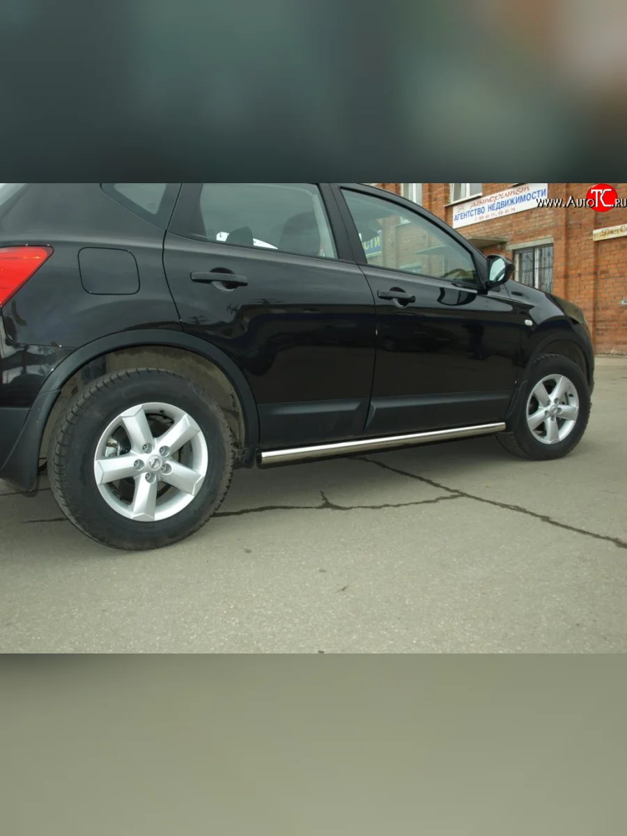 Защита порогов 76 мм Металл Дизайн Nissan Qashqai 1 J10 дорестайлинг (2007-2010)  в Перми Пермском крае