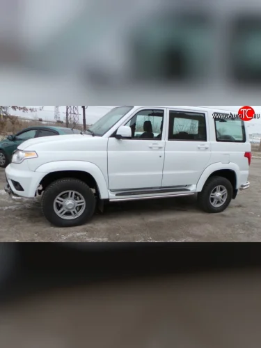 Защита порогов d42 мм Металл Дизайн Уаз Патриот ( 3163 5-дв.,  3163 5 дв.) (2014-2025) 1-ый рестайлинг, 2-ой рестайлинг