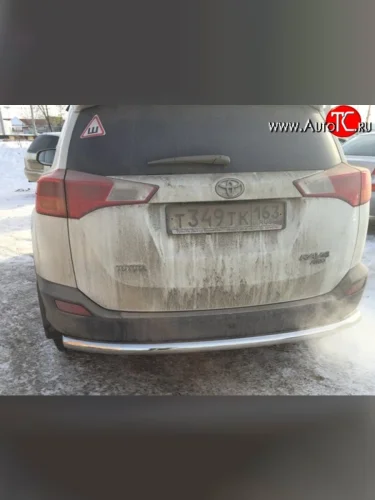 Защита заднего бампера d63.5 мм Металл Дизайн (полированная нержавейка) Toyota RAV4  XA40 (2012-2015) 5 дв. дорестайлинг