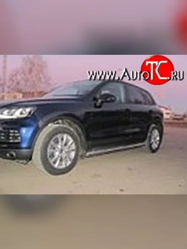 Защита порогов d76 мм Металл Дизайн (полированная нержавейка) Volkswagen Touareg  2 NF (2010-2014) дорестайлинг