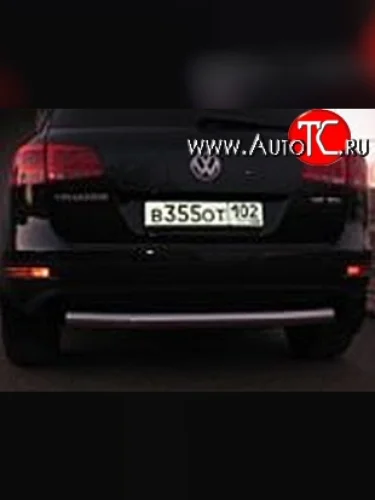 Защита заднего бампера d76 мм Металл Дизайн (полированная нержавейка) Volkswagen Touareg 2 NF дорестайлинг (2010-2014)
