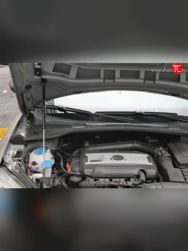 Упор капота Sport Skoda Yeti (2009-2013)