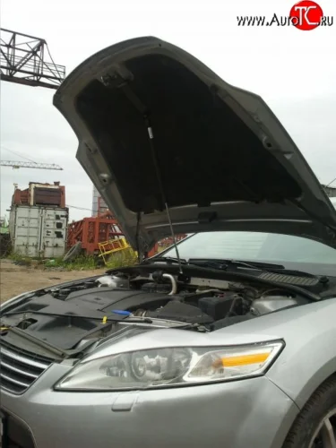 Упор капота Sport Ford Mondeo (2007-2010) Mk4,BD дорестайлинг, седан