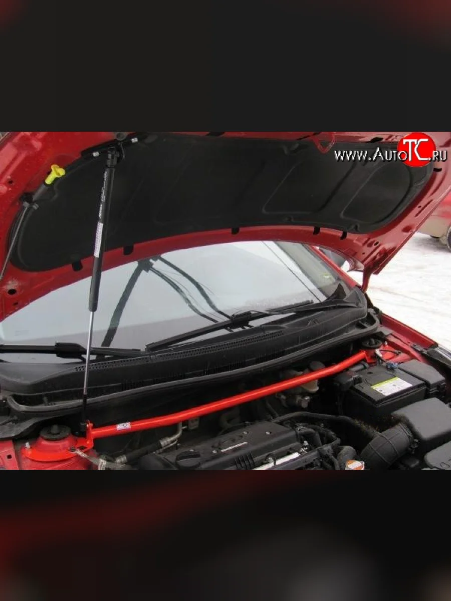 Упор капота Sport KIA Rio 3 QB дорестайлинг седан (2011-2015) (без кронштейна. установка на растяжку стоек Sport)  в Самаре Самарской области