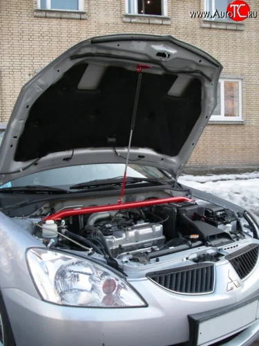 Упор капота Evo Mitsubishi Lancer  9 CS (2003-2009) седан 1-ый рестайлинг, седан 2-ой рестайлинг