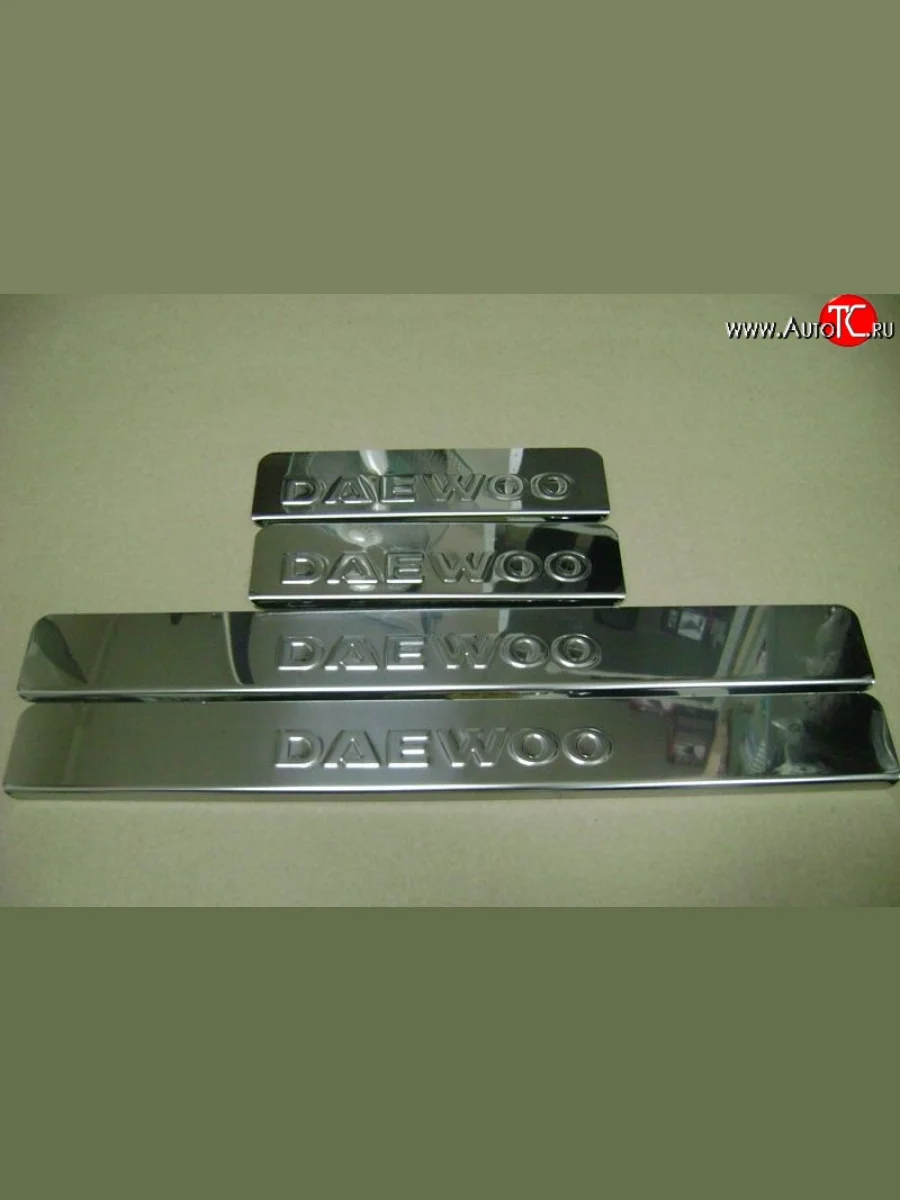 Накладки на порожки автомобиля M-VRS (нанесение надписи методом штамповки) Daewoo Matiz M100 дорестайлинг (1998-2000)  в Керчи Республика Крым