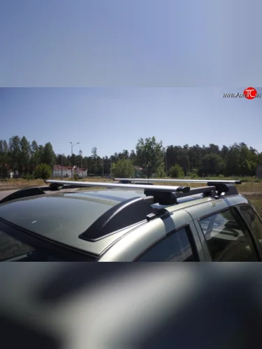 Комплект аэродинамических поперечин Aero на рейлинги с уменьшенным сопротивлением воздуха 