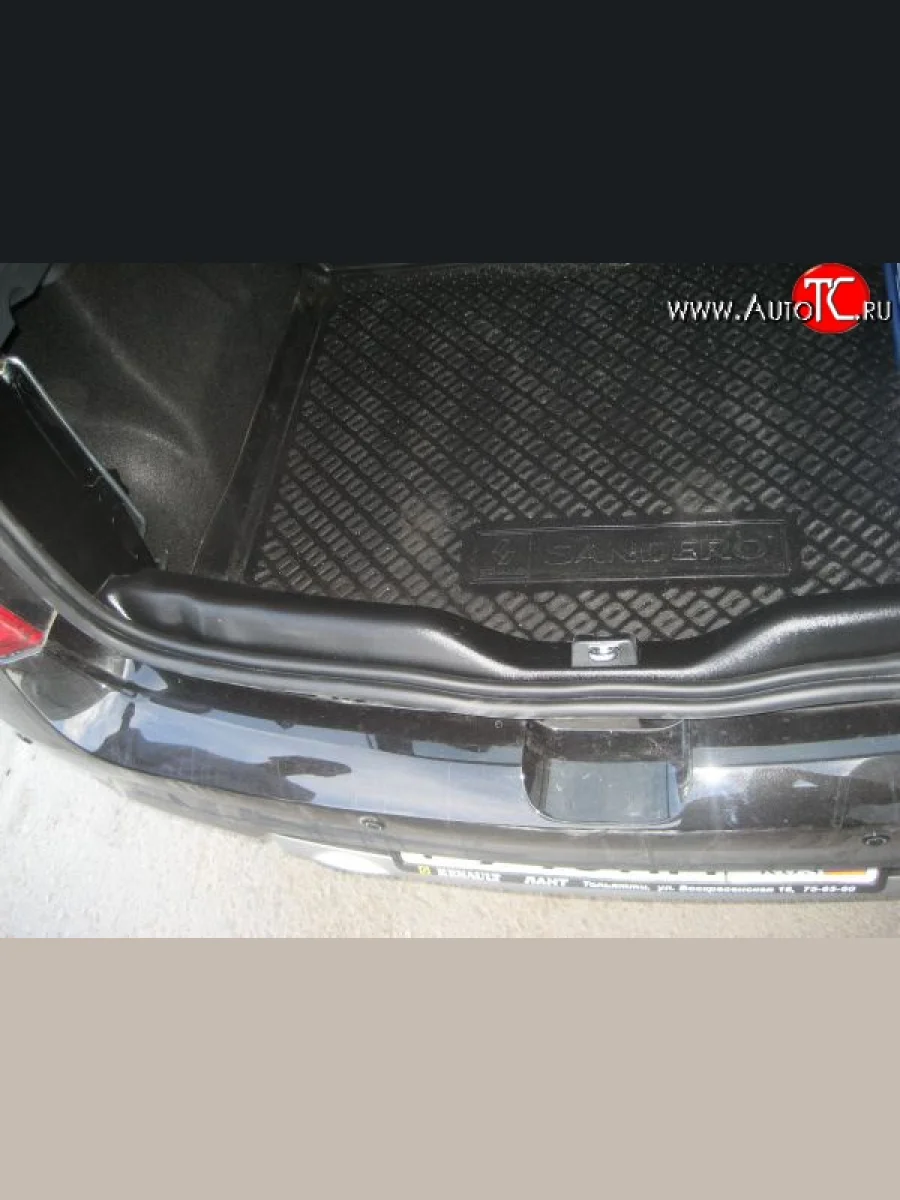 Пластиковый порожек Kart в багажник автомобиля Renault Sandero 1 (2009-2014)  в Самаре Самарской области