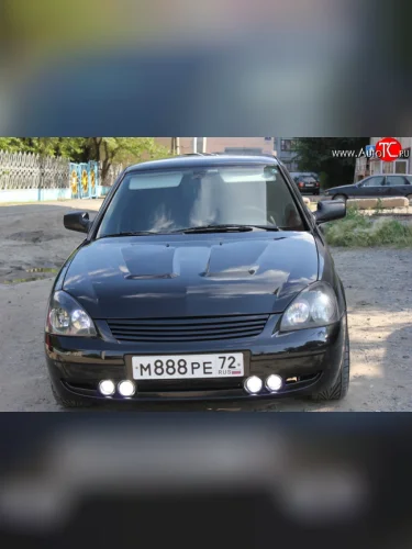 Изменённая решётка Double Light Style с вырезами на передний бампер автомобиля Лада ВАЗ Приора ( 2170,  2171,  2172) (2007-2014) седан дорестайлинг, универсал дорестайлинг , хэтчбек дорестайлинг