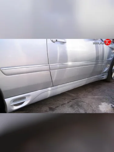 Пороги накладки McLaren F-01 Mercedes-Benz E-Class W210 дорестайлинг седан (1996-1999)