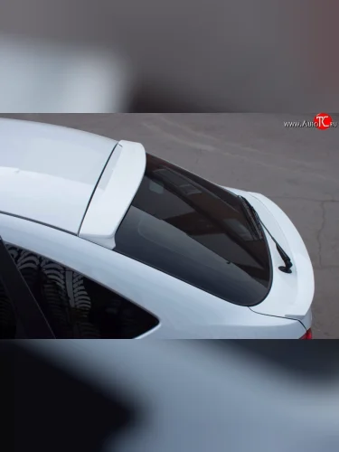 Верхний спойлер Драйв  Верхний спойлер Драйв