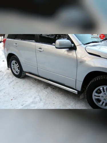 Защита порогов Russtal из круглой трубы диаметром 63 мм Suzuki Grand Vitara JT 3 двери дорестайлинг (2005-2008)