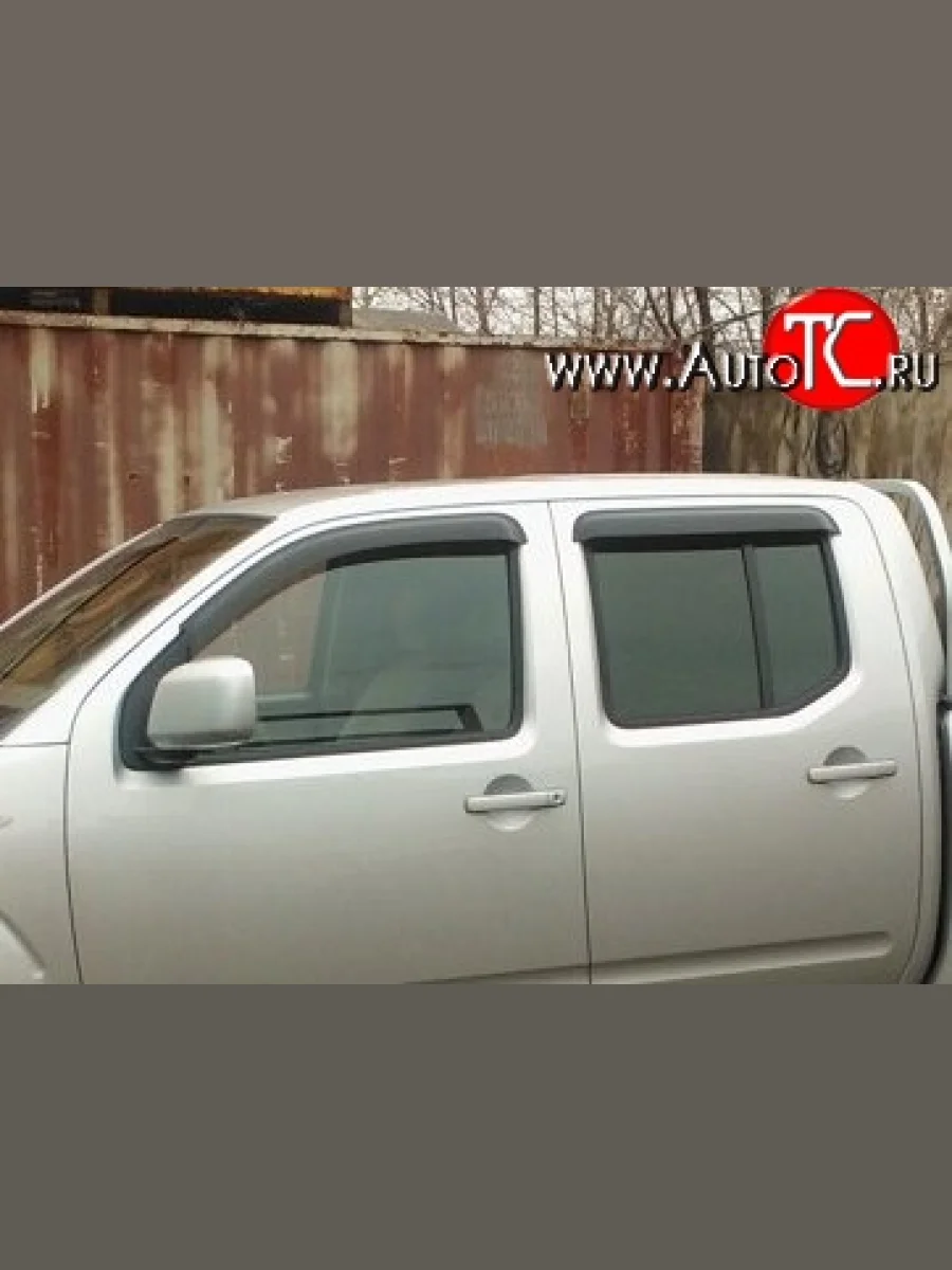 Комплект дефлекторов окон (ветровиков) 4 шт. Russtal Nissan Navara 2 D40 дорестайлинг (2004-2010)  в Перми Пермском крае