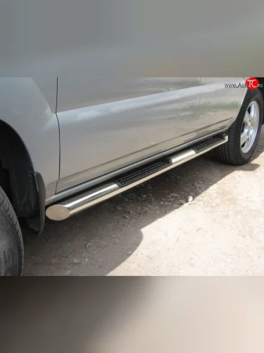 Защита порогов Russtal с пластиковыми вставками для ног KIA Sportage  2 JE,KM (2004-2008) дорестайлинг