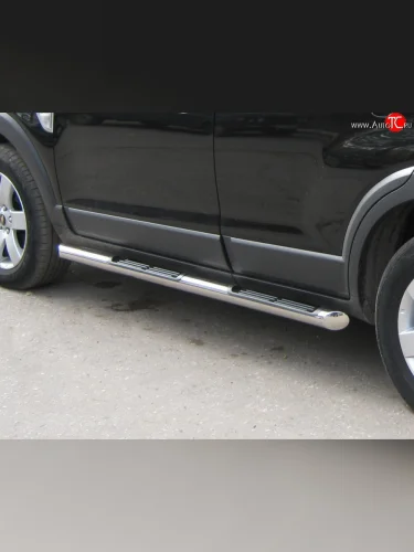 Защита порогов Russtal из трубы d76 мм с пластиковыми вставками для ног Chevrolet Captiva  дорестайлинг (2006-2011)