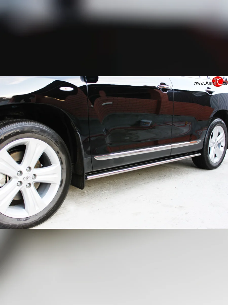 Защита порогов Russtal из овальной трубы диаметром 75x45 мм Toyota Highlander XU40 рестайлинг (2010-2013)  в Самаре Самарской области