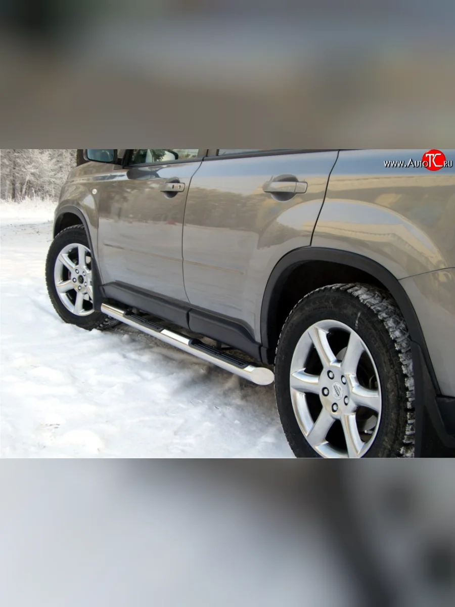 Защита порогов Russtal из трубы d76 мм с пластиковыми вставками для ног Nissan X-trail 1 T30 дорестайлинг (2000-2003) (Защита порогов с со скосами на торцах (вариант 1))  в Керчи Республика Крым