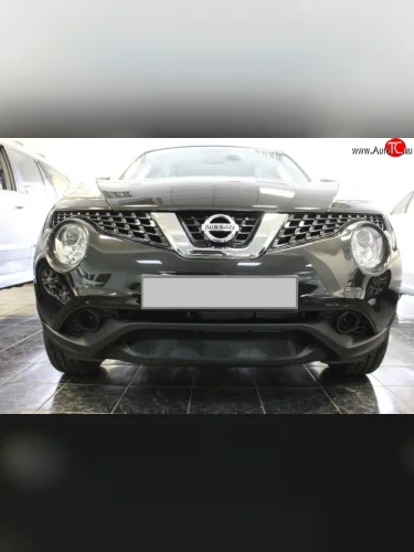 Сетка на бампер (рестайлинг) Russtal (черная) Nissan Juke 1 YF15 дорестайлинг (2010-2014)